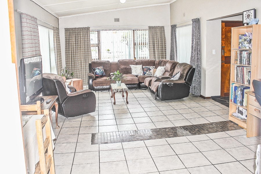 3 Bedroom Property for Sale in Bredasdorp Western Cape